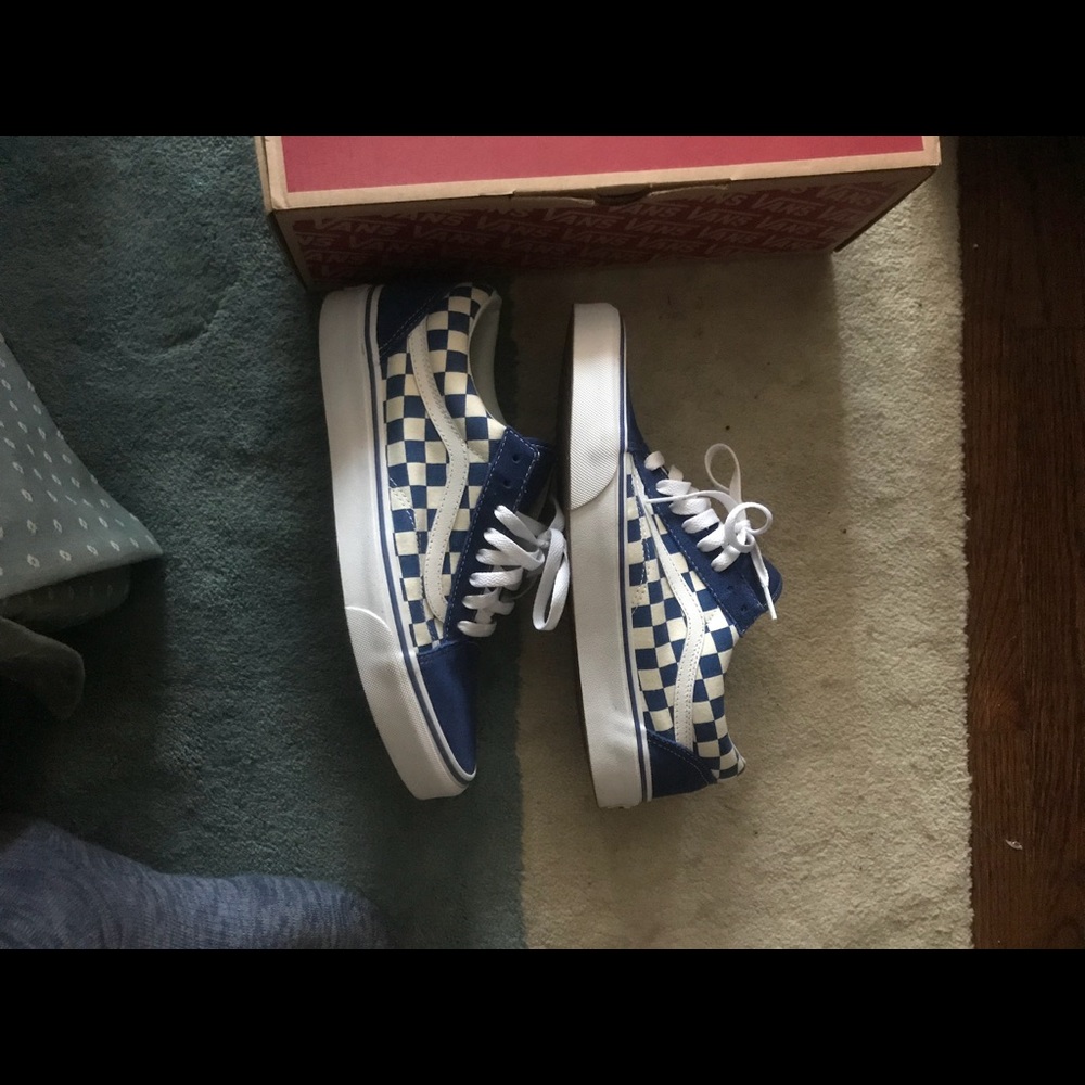 Checker board vans - Picture 3 of 3